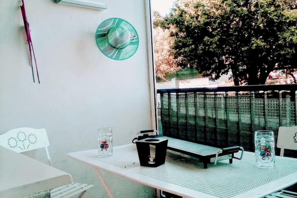 Apartamento Le Chaleureux Sète Exterior foto